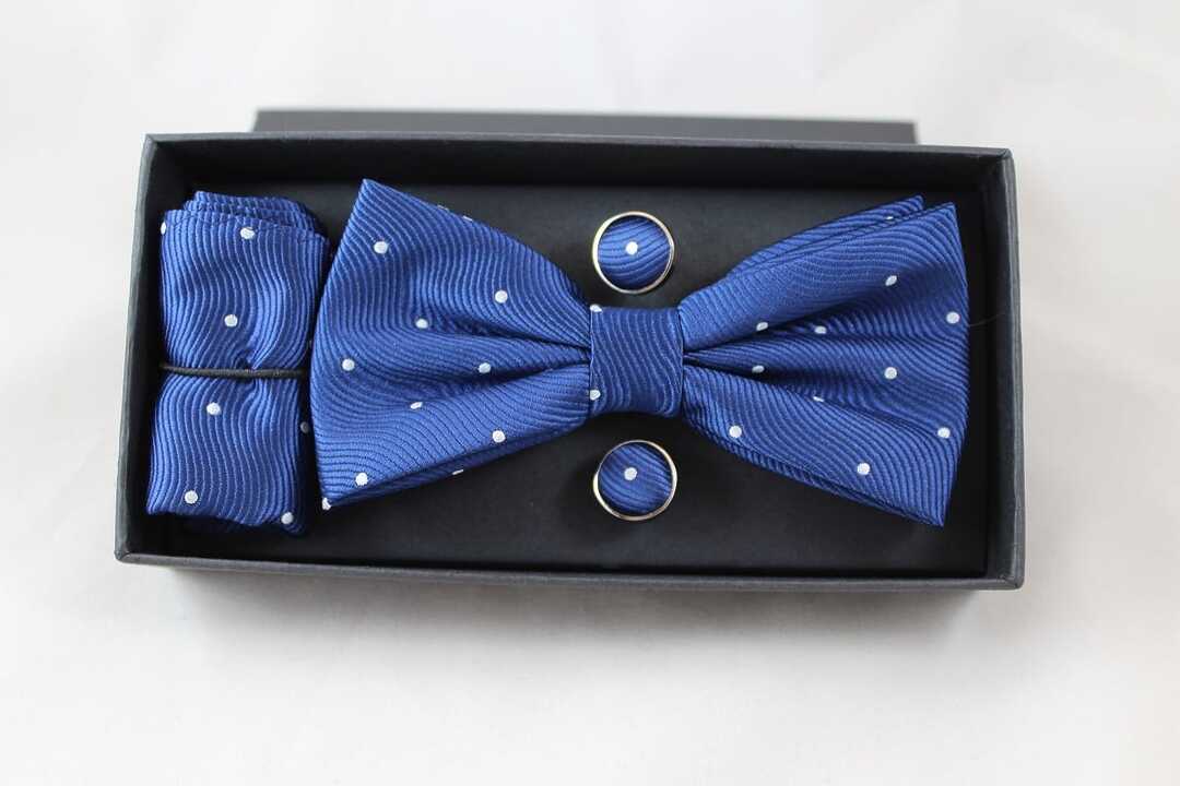 Conjunto azul claro estampado lunares 1 Conjunto azul claro estampado lunares