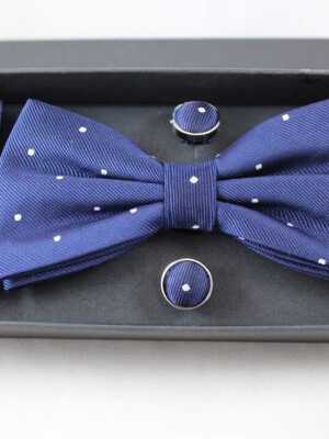 Conjunto azul marino estampado lunares