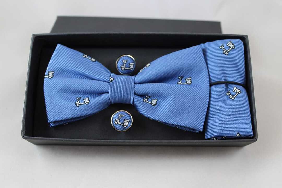 Conjunto celeste estampado logo vespa 1 Conjunto celeste estampado logo vespa