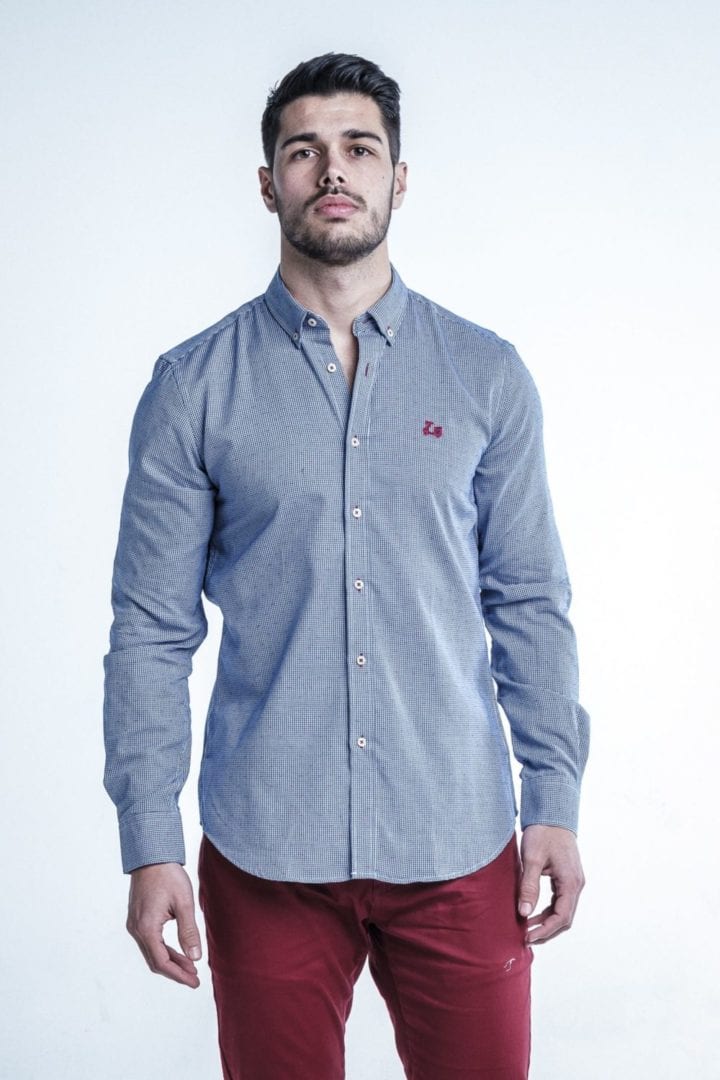 Camisa Estampada con Topitos Rojos 2 Camisa Estampada con Topitos Rojos - Imagen 2