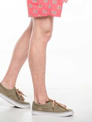 Zapatillas antelina verde khaki